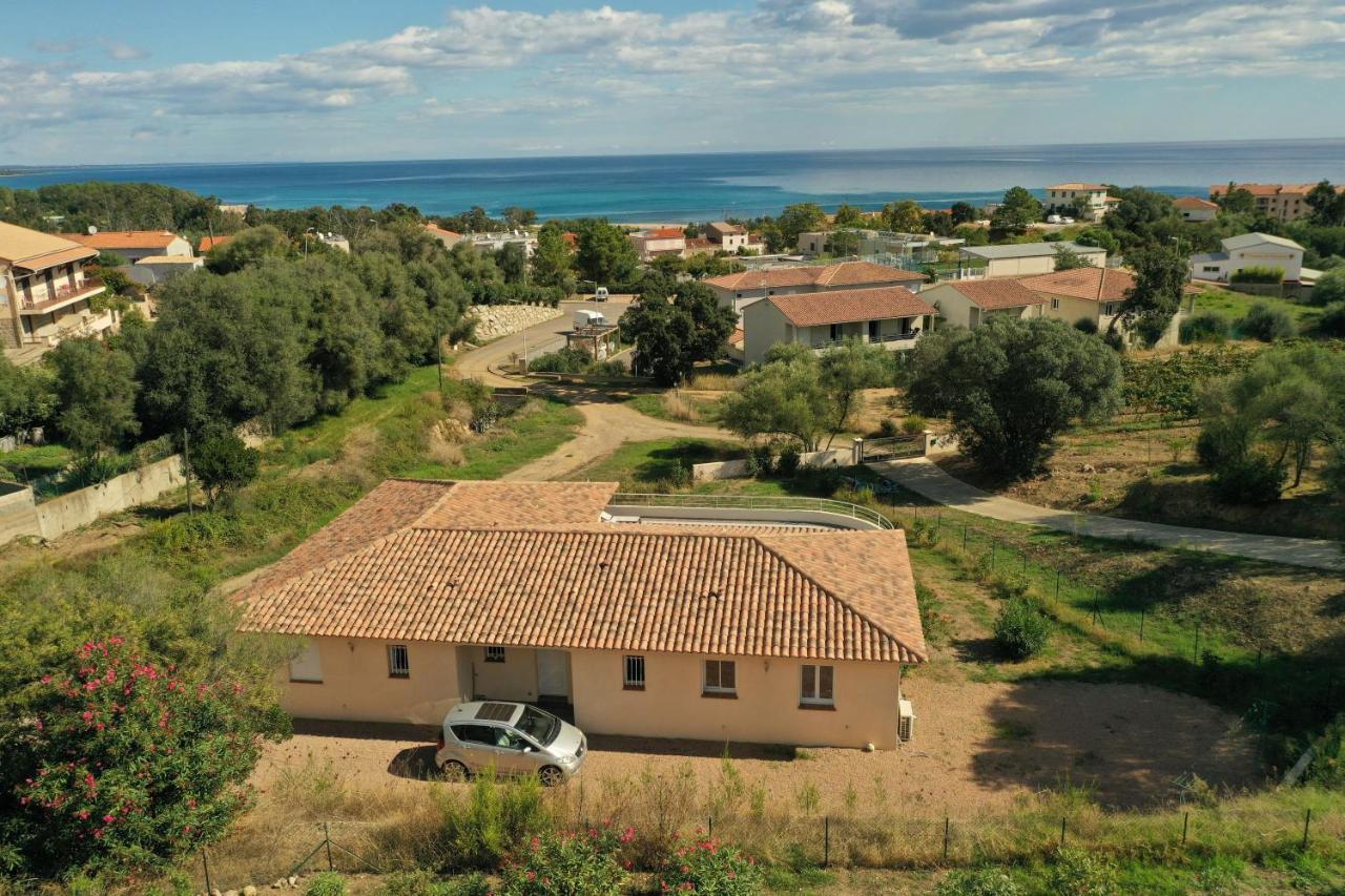 Villa Climatisee Avec Piscine Sari-Solenzara Εξωτερικό φωτογραφία